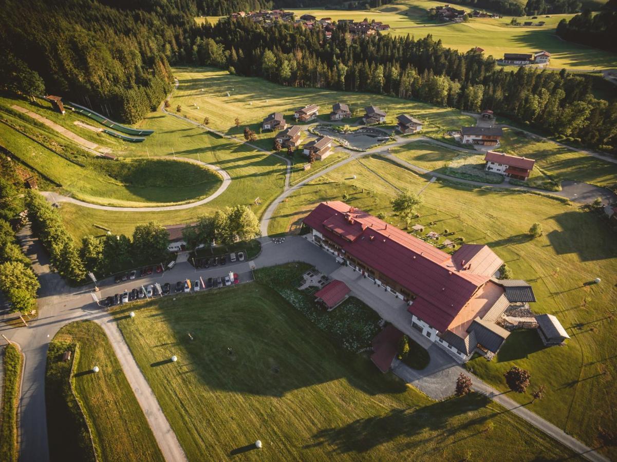 Relais & Chateaux Gut Steinbach Hotel Chalets Spa Райт-им-Винкль Экстерьер фото