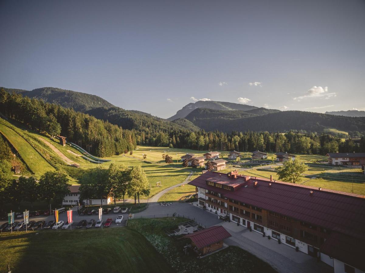 Relais & Chateaux Gut Steinbach Hotel Chalets Spa Райт-им-Винкль Экстерьер фото